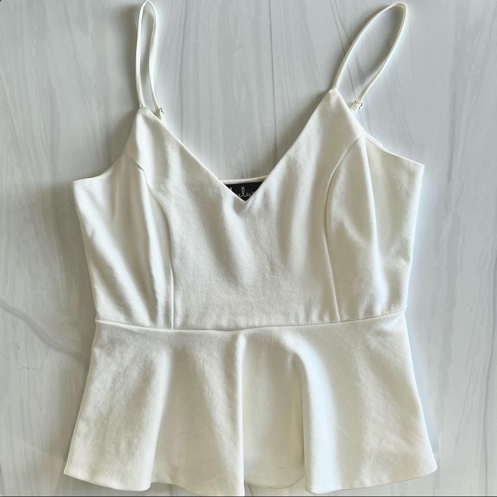 Lulu’s fit and flare tank top - worn once!